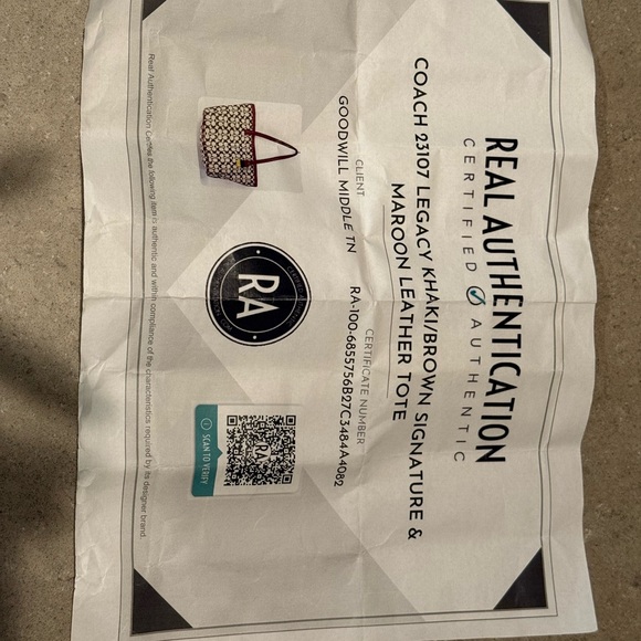 Auth COACH Gallery Zip Tote Khaki/Red Signature Canvas EUC w/COA 2013 - Picture 12 of 15